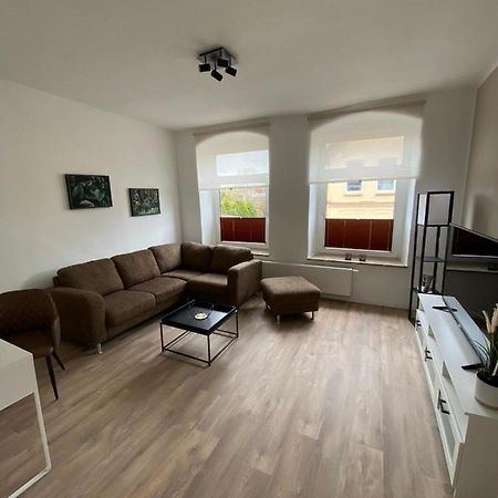 Feddersen Living Moderne Ferienwohnungen - Gemuetlich - Netflix - Voll Ausgestattet - Waschmaschine - Zentral Gelegen Brunsbuttel Exteriör bild